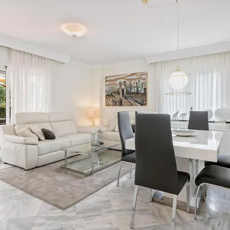 Apartment Urb La Dama De Noche 4br